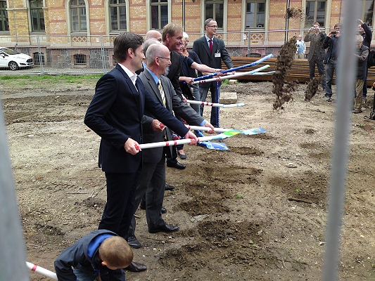 1. Spatenstich 2013 1. Spatenstich 2013